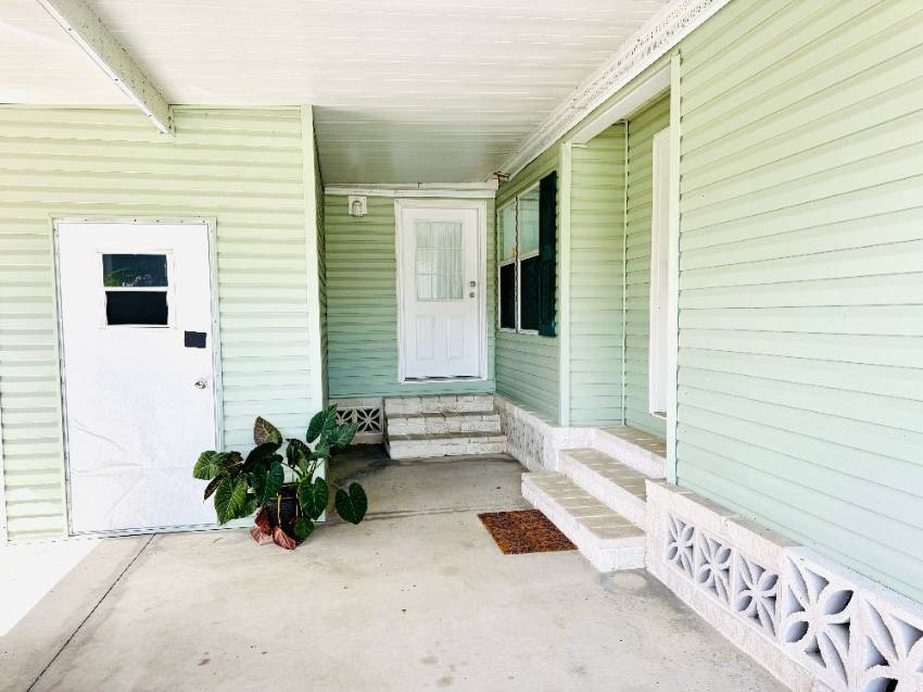 4525 Dewsbury Ct. a Lakeland, FL Mobile or Manufactured Home for Sale